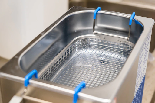 Applications of Ultrasonic Cleaning: From Industrial Equipment to Jewelry Care