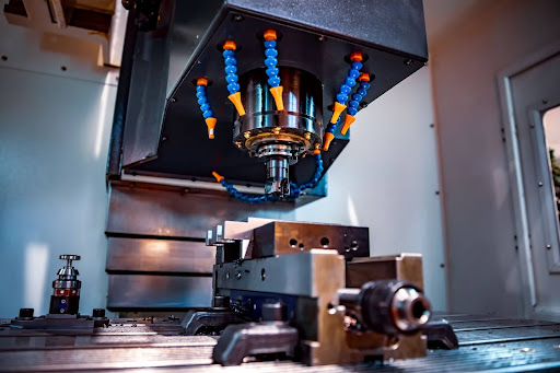 How IoT-Enabled CNC Machining Services Improve Consistency & Traceability